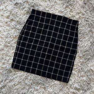 Dynamite Black and White Grid Pencil Skirt